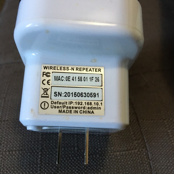 Small WiFi repeater use works great - Picture 5 of 7